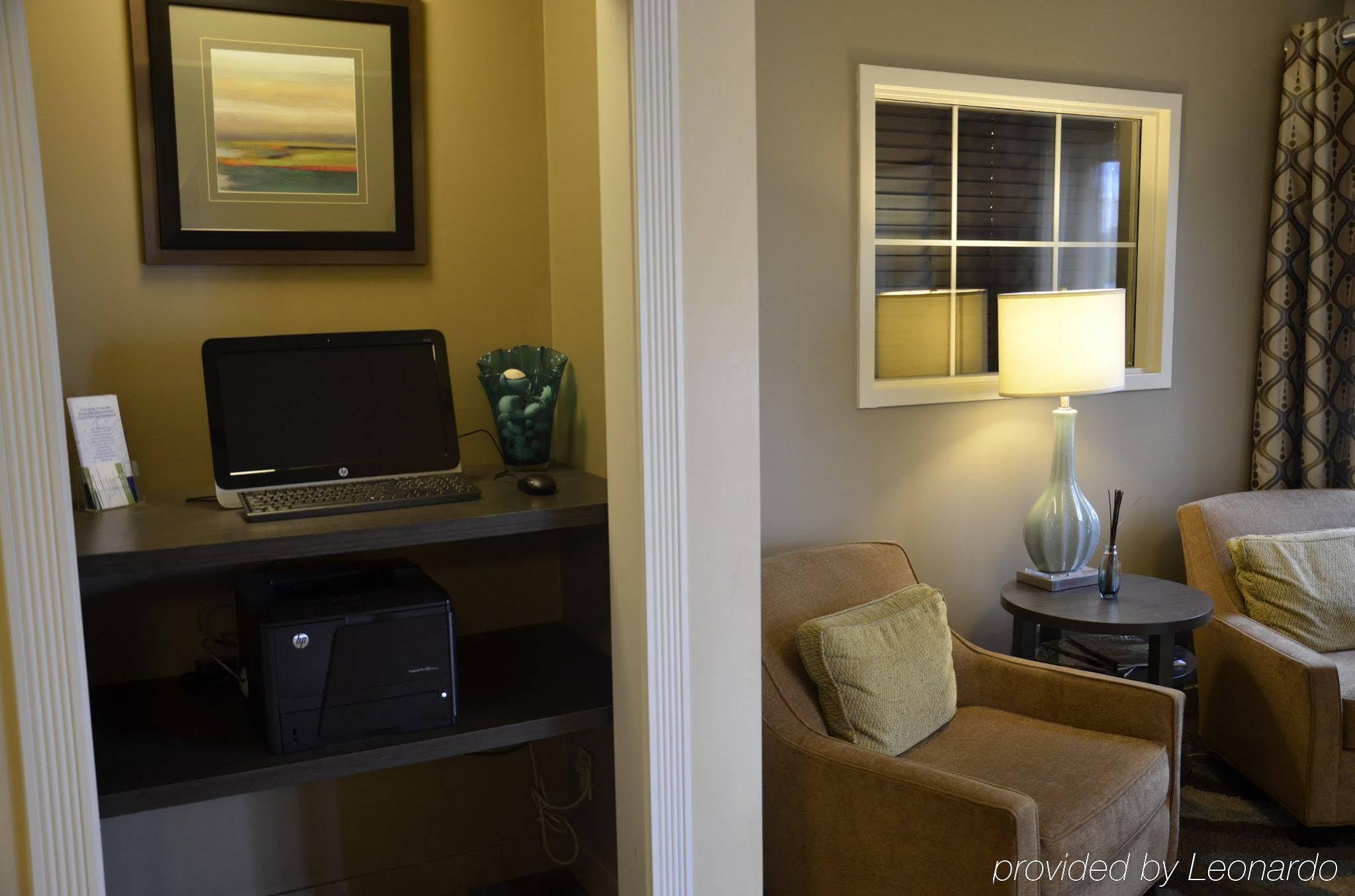 Sonesta Simply Suites Detroit Уорън Екстериор снимка